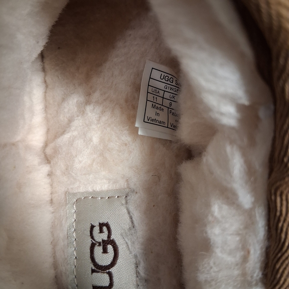 UGG Tan Suede Slippers - Picture 4 of 10
